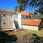 Countryside Vitez شقة